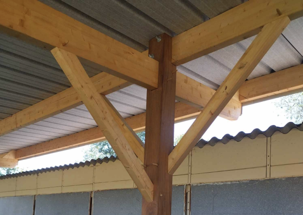Travaux de charpente traditionnelle réalisés par Loir en Vallée Couverture