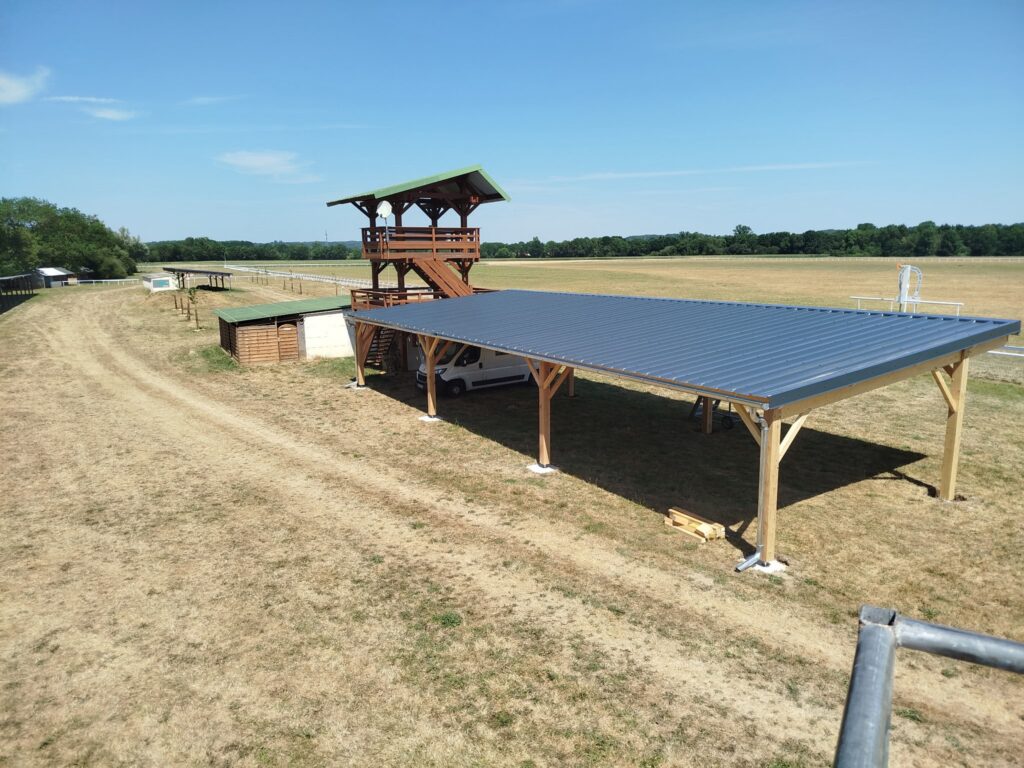 Entreprise de charpente en Sarthe – chantier à La Chartre-sur-le-Loir